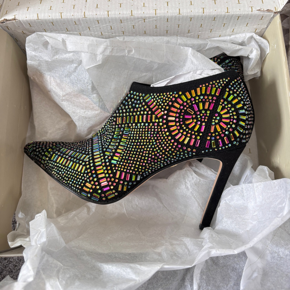 Thalia Sodi Women's 7 Black Karmen Iridescent Crystal Ankle Booties NWT - Picture 5 of 10